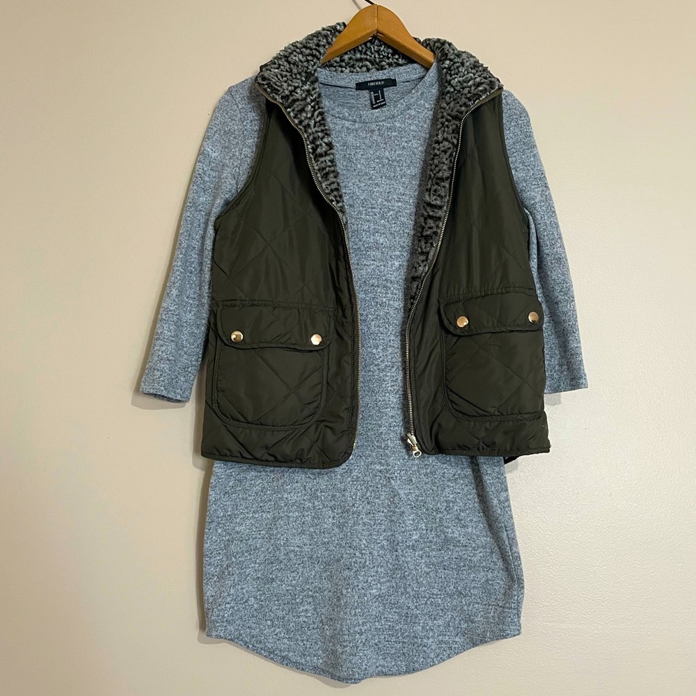Grey lightweight sweater dress from Forever 21.